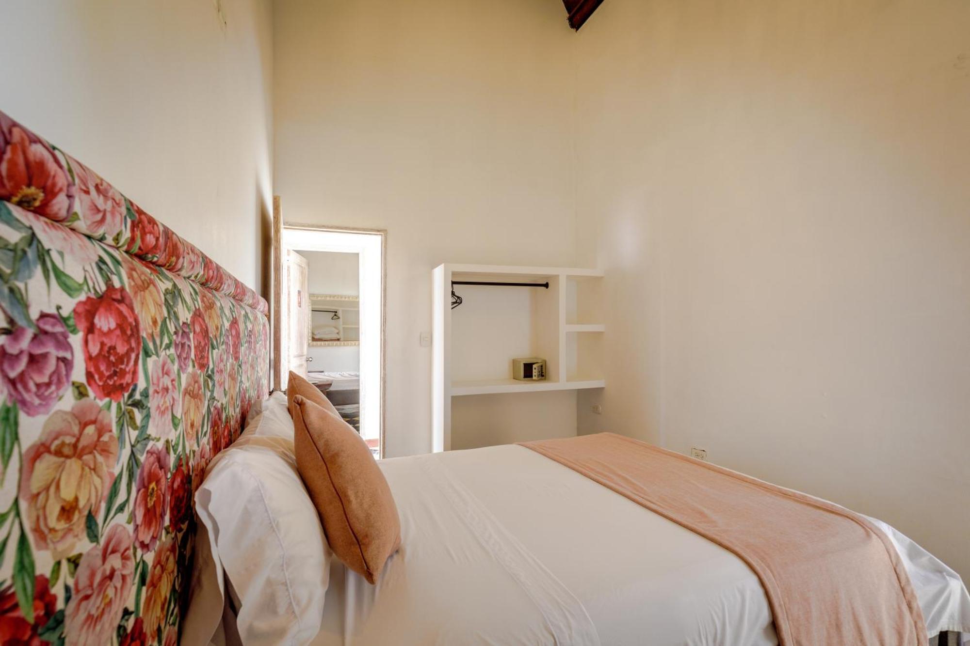 Bolola Hotel Cartagena Exteriör bild